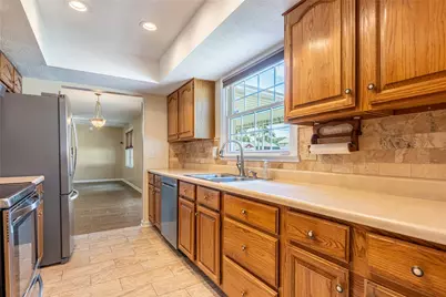 2206 Fox Run Road, Miami Township, OH 45459 - Photo 15