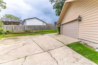 1646 Hickory Glenn Drive, Miamisburg, OH 45342 - Photo 15