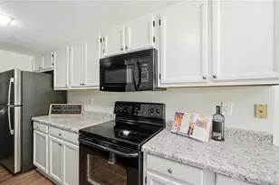 7846 Hackney Cir, Maineville, OH 45039 - Photo 13