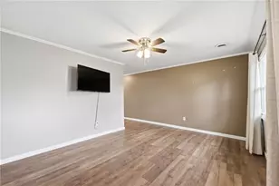 10 Regina Dr, Fairborn, OH 45324 - Photo 3