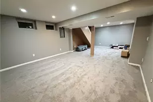 11884 Hamden Dr, Cincinnati, OH 45240 - Photo 3