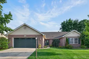 130 Union Ridge Dr, Englewood, OH 45322 - Photo 1