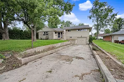 306 E Meeker Avenue, Greenville, OH 45331 - Photo 3