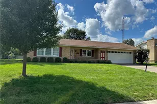 219 N Smith St, New Carlisle, OH 45344 - Photo 3
