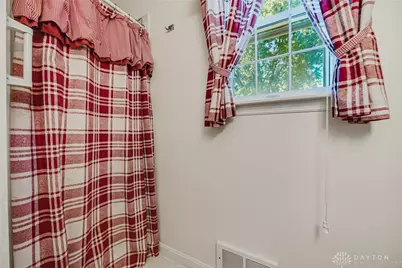 865 W Geiserman Road, Piqua, OH 45356 - Photo 23
