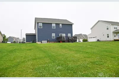 3258 Heatherstone Drive, Troy, OH 45373 - Photo 7