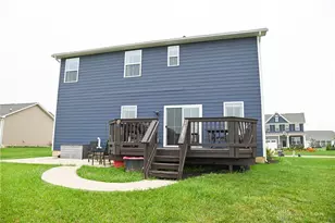 3258 Heatherstone Dr, Troy, OH 45373 - Photo 9