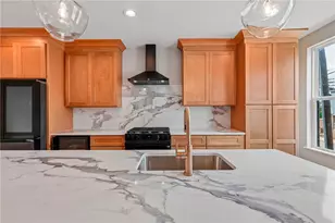 3908 Edwards Rd, Cincinnati, OH 45209 - Photo 15