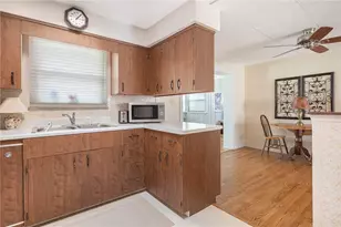 3903 Mengel Dr, Kettering, OH 45429 - Photo 9
