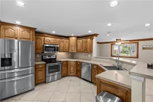 1890 Wilshire Dr, Xenia, OH 45385 - Photo 13