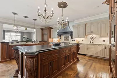 9020 Whisperinghill Drive, Cincinnati, OH 45242 - Photo 21