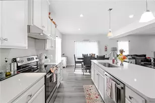 3896 Wilson Farms Blvd, Franklin, OH 45005 - Photo 7