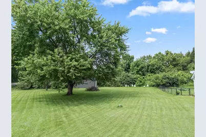 7040 Frederick Pike, Vandalia, OH 45414 - Photo 13