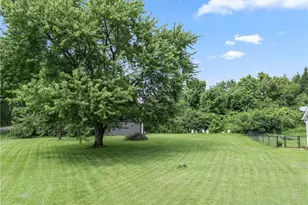 7040 Frederick Pike, Vandalia, OH 45414 - Photo 13
