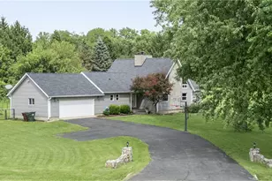 7040 Frederick Pike, Vandalia, OH 45414 - Photo 11