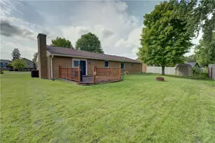1381 Oaktree Dr, Greenville, OH 45331 - Photo 3