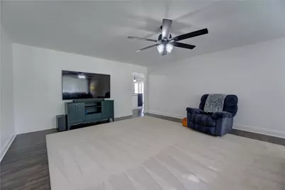 1381 Oaktree Drive, Greenville, OH 45331 - Photo 7
