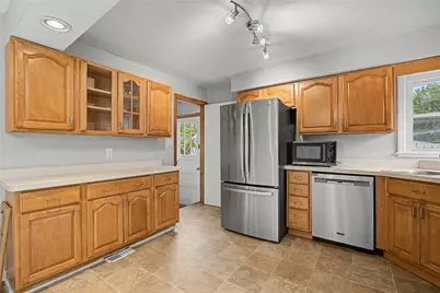 1221 Brookview Avenue, Dayton, OH 45409 - Photo 17
