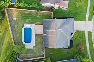 8349 Chinaberry Pl, Huber Heights, OH 45424 - Photo 21