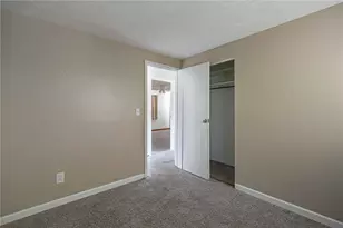3852 Waterbury Dr, Kettering, OH 45439 - Photo 15