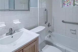 3852 Waterbury Dr, Kettering, OH 45439 - Photo 9