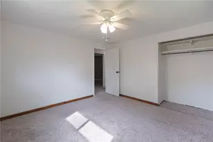 3852 Waterbury Dr, Kettering, OH 45439 - Photo 11