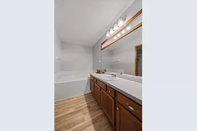 1532 Rockleigh Road, Washington Twp, OH 45458 - Photo 19