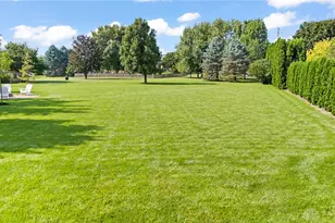2555 Winfield Ct, Troy, OH 45373 - Photo 13
