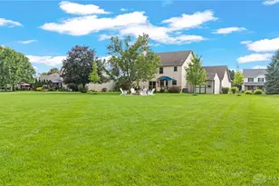 2555 Winfield Ct, Troy, OH 45373 - Photo 11