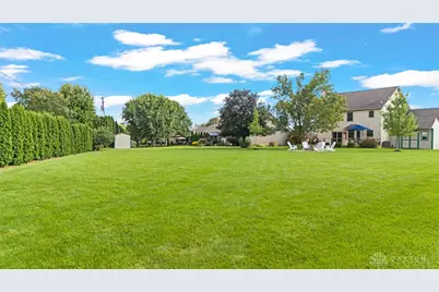2555 Winfield Court, Troy, OH 45373 - Photo 9