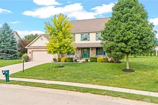 2555 Winfield Ct, Troy, OH 45373 - Photo 3