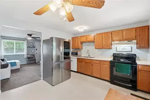 7044 Safari Dr, Huber Heights, OH 45424 - Photo 13
