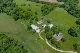 14541 Lower Gratis Rd, Jackson Twp, OH 45325 - Photo 5