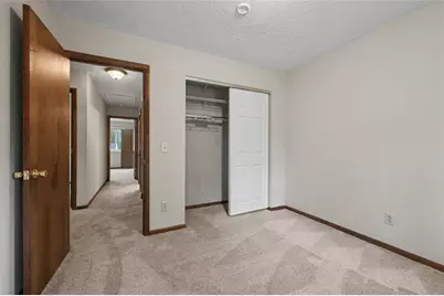 2980 Meadow Park, Kettering, OH 45440 - Photo 35