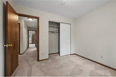 2980 Meadow Park, Kettering, OH 45440 - Photo 33