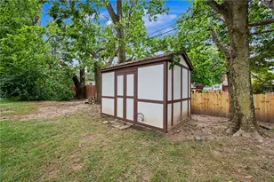 2980 Meadow Park, Kettering, OH 45440 - Photo 43