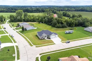 9907 Barnum Rd, Piqua, OH 45356 - Photo 41