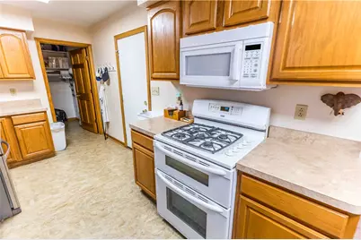 1105 Sherwood Forest Drive, West Carrollton, OH 45449 - Photo 5