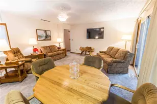 1105 Sherwood Forest Dr, West Carrollton, OH 45449 - Photo 7
