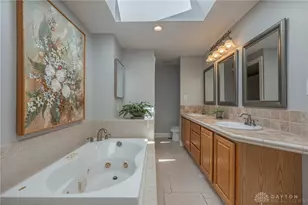 974 Hyde Park Dr, Centerville, OH 45429 - Photo 25