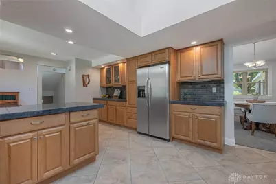 974 Hyde Park Drive, Centerville, OH 45429 - Photo 11