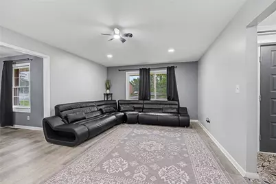 4370 Wilmington Pike, Kettering, OH 45440 - Photo 9