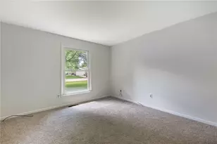 165 Finsbury Ln, Troy, OH 45373 - Photo 13