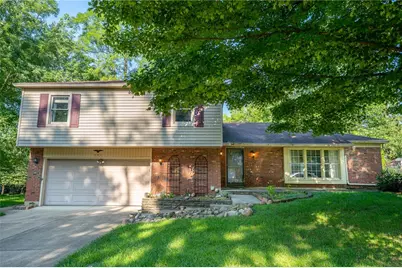 131 N Johanna Drive, Centerville, OH 45459 - Photo 1