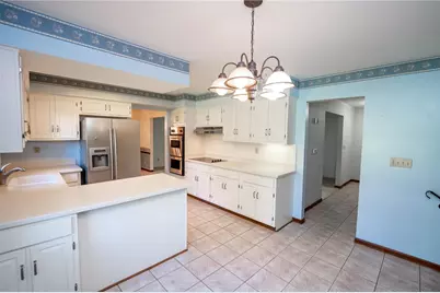 131 N Johanna Drive, Centerville, OH 45459 - Photo 7