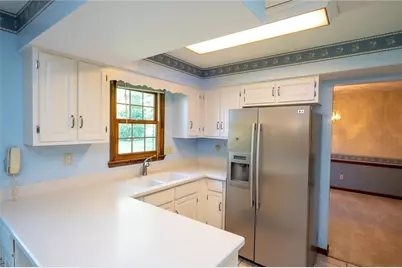 131 N Johanna Drive, Centerville, OH 45459 - Photo 9