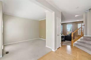 3570 Park Overlook Dr, Beavercreek, OH 45431 - Photo 5
