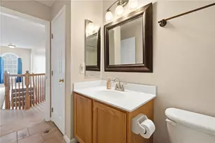 3570 Park Overlook Dr, Beavercreek, OH 45431 - Photo 37