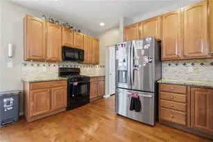 3570 Park Overlook Dr, Beavercreek, OH 45431 - Photo 15