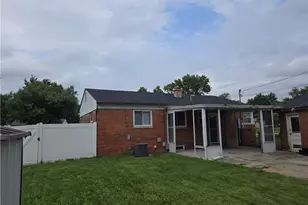 2404 Danube Ct, Kettering, OH 45420 - Photo 35